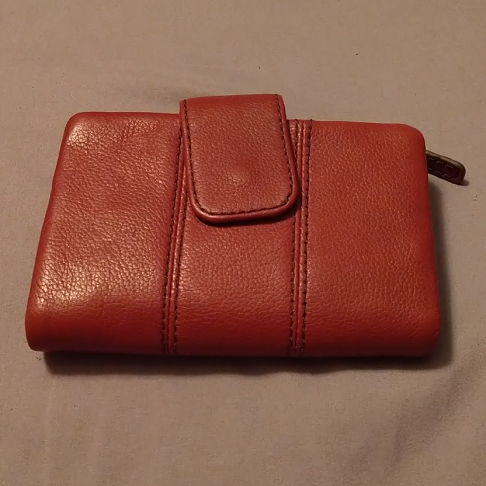 Fossil wallet